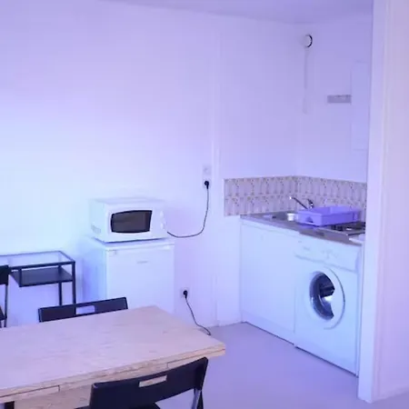 Nickel Et Confortable