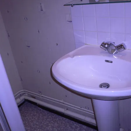 Nickel Et Confortable Daire