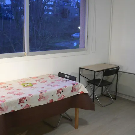 Nickel Et Confortable 公寓 *